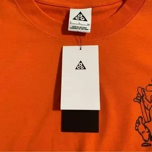 ナイキ Nike ACG Trolls Short-Sleeve Tシャツ トップス NWT Mens Nike ACG Trolls Orange T Shirt Short Sleeve RARE